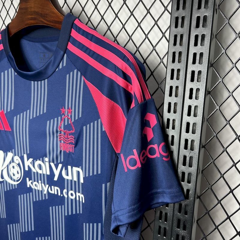 Nottingham Forest 24/25 Bortatröja