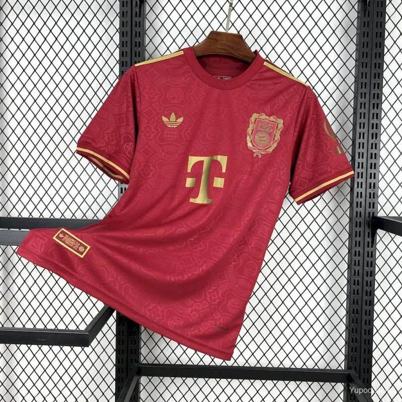 24/25 Bayern München 125 årsjubileum tröja
