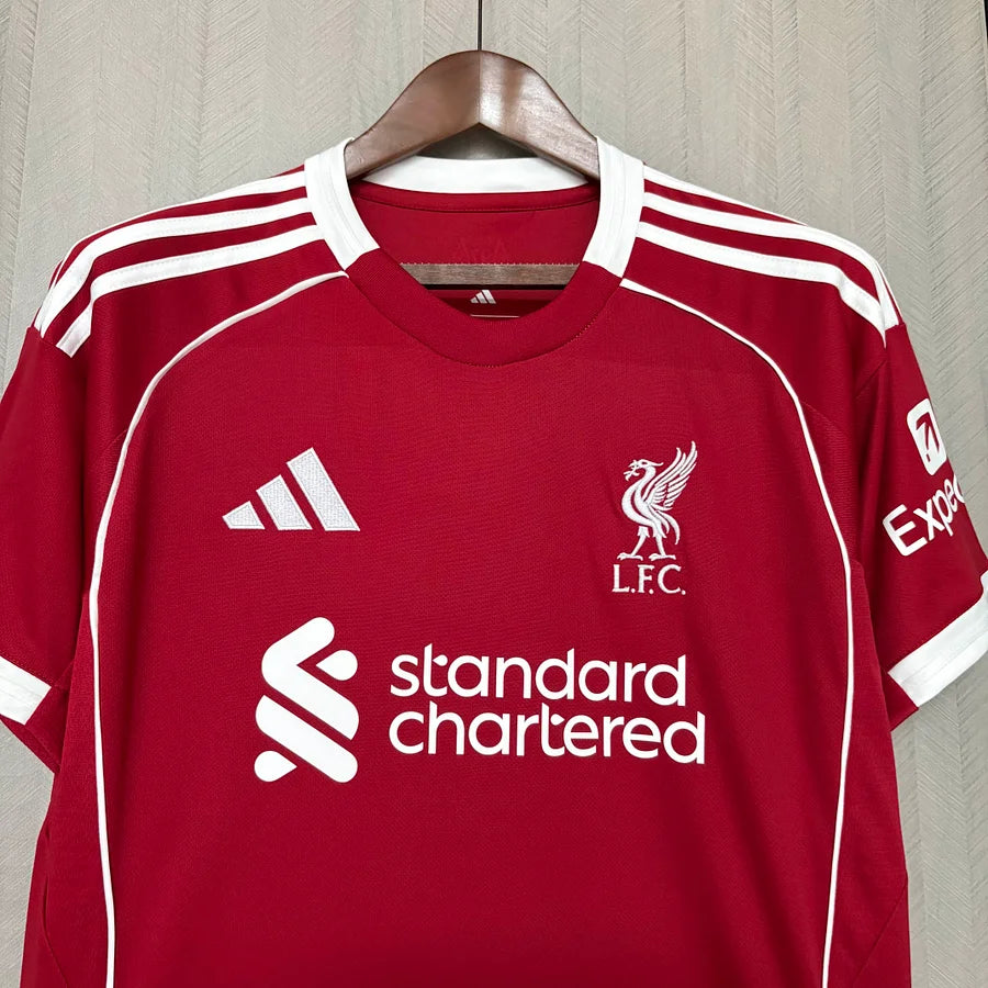 Liverpool 25/26 Hemmatröja