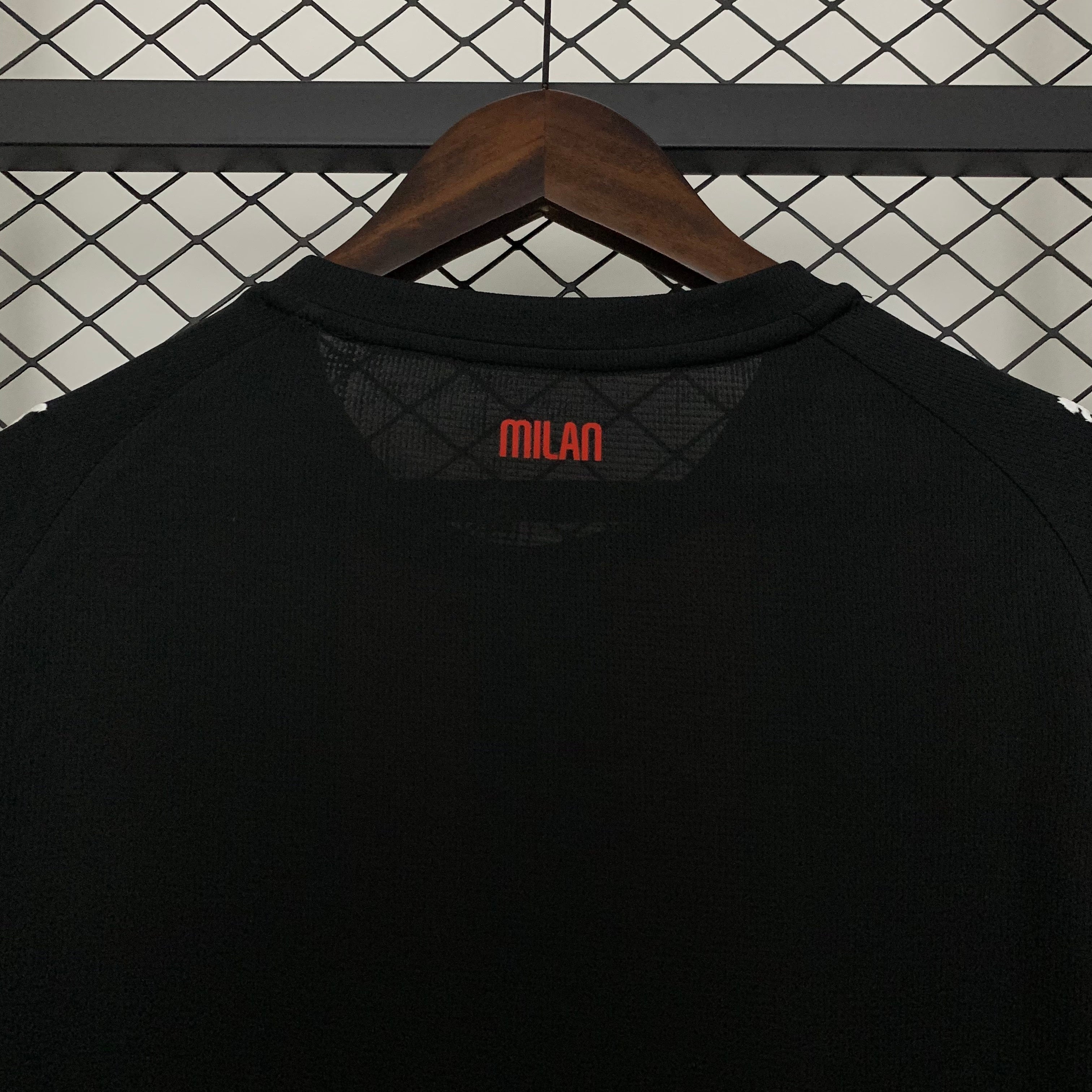 AC Milan 25/26 Hemmatröja