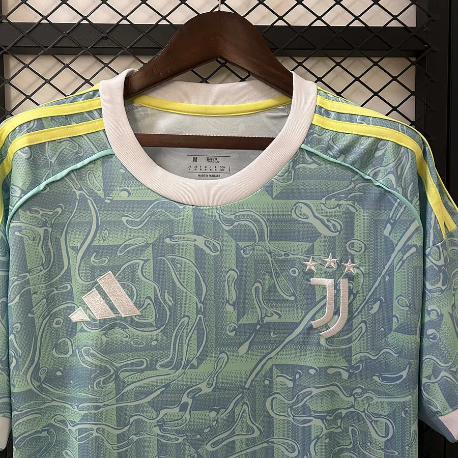 Juventus 25/26 Bortatröja