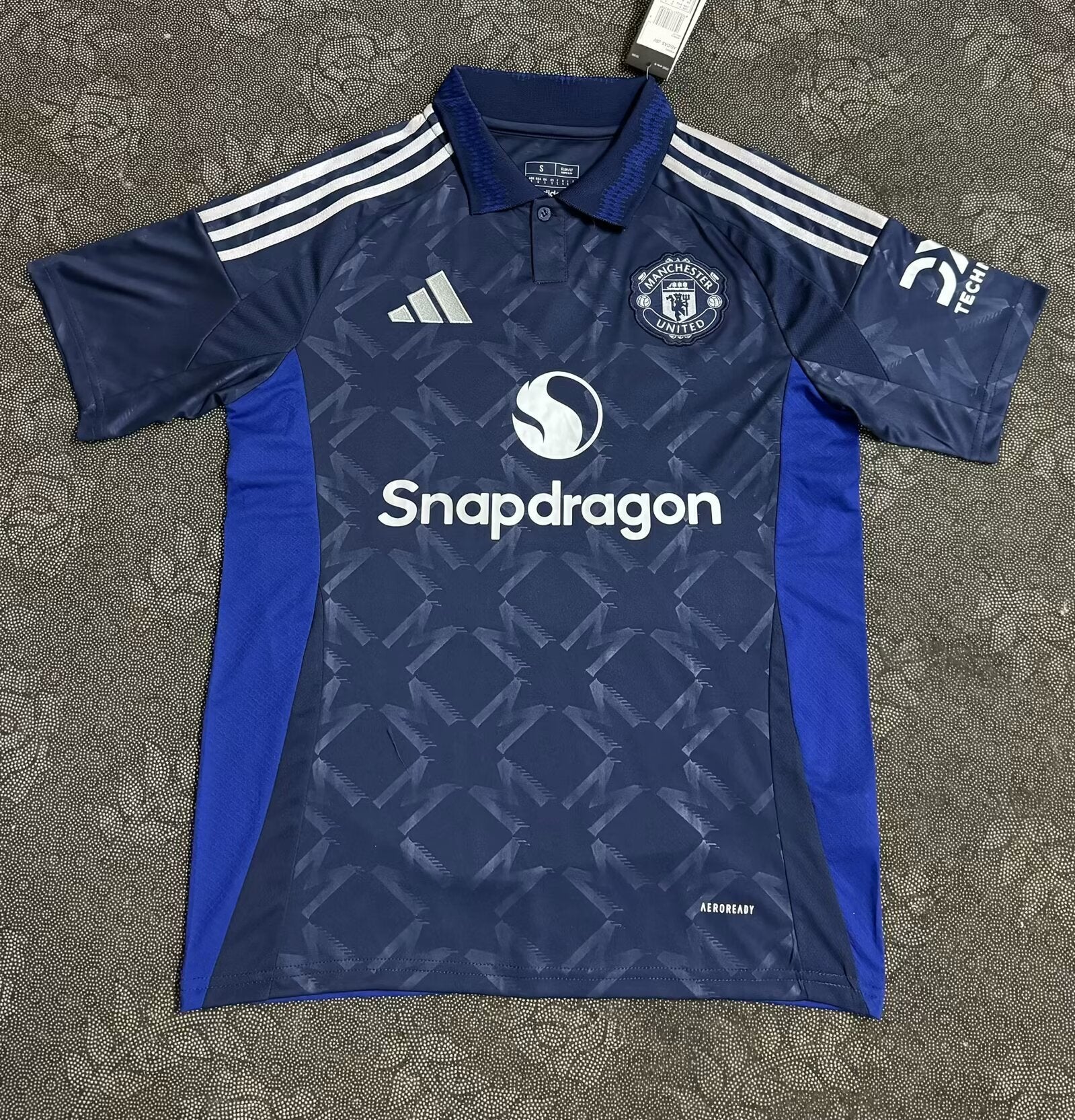 Manchester United 24/25 Bortatröja