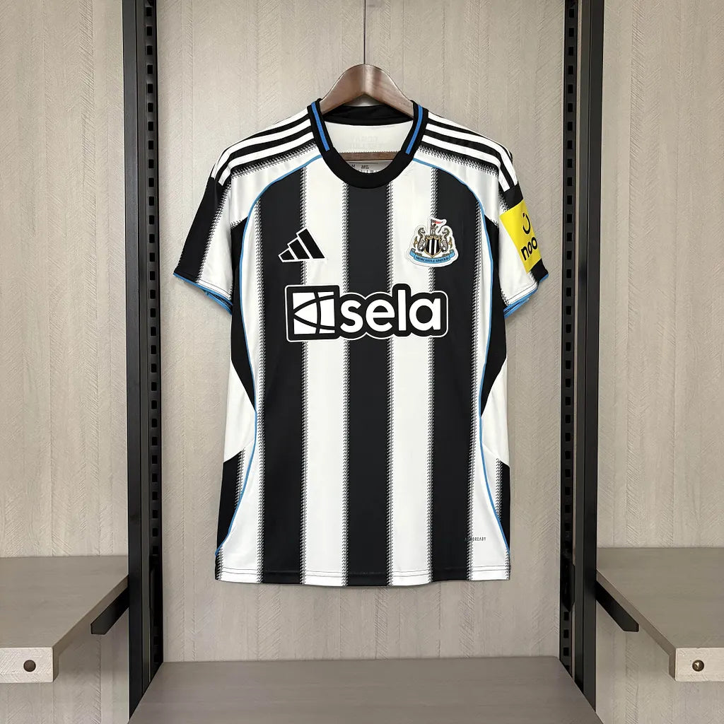 Newcastle 25/26 Hemmatröja