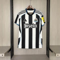 Newcastle 25/26 Hemmatröja