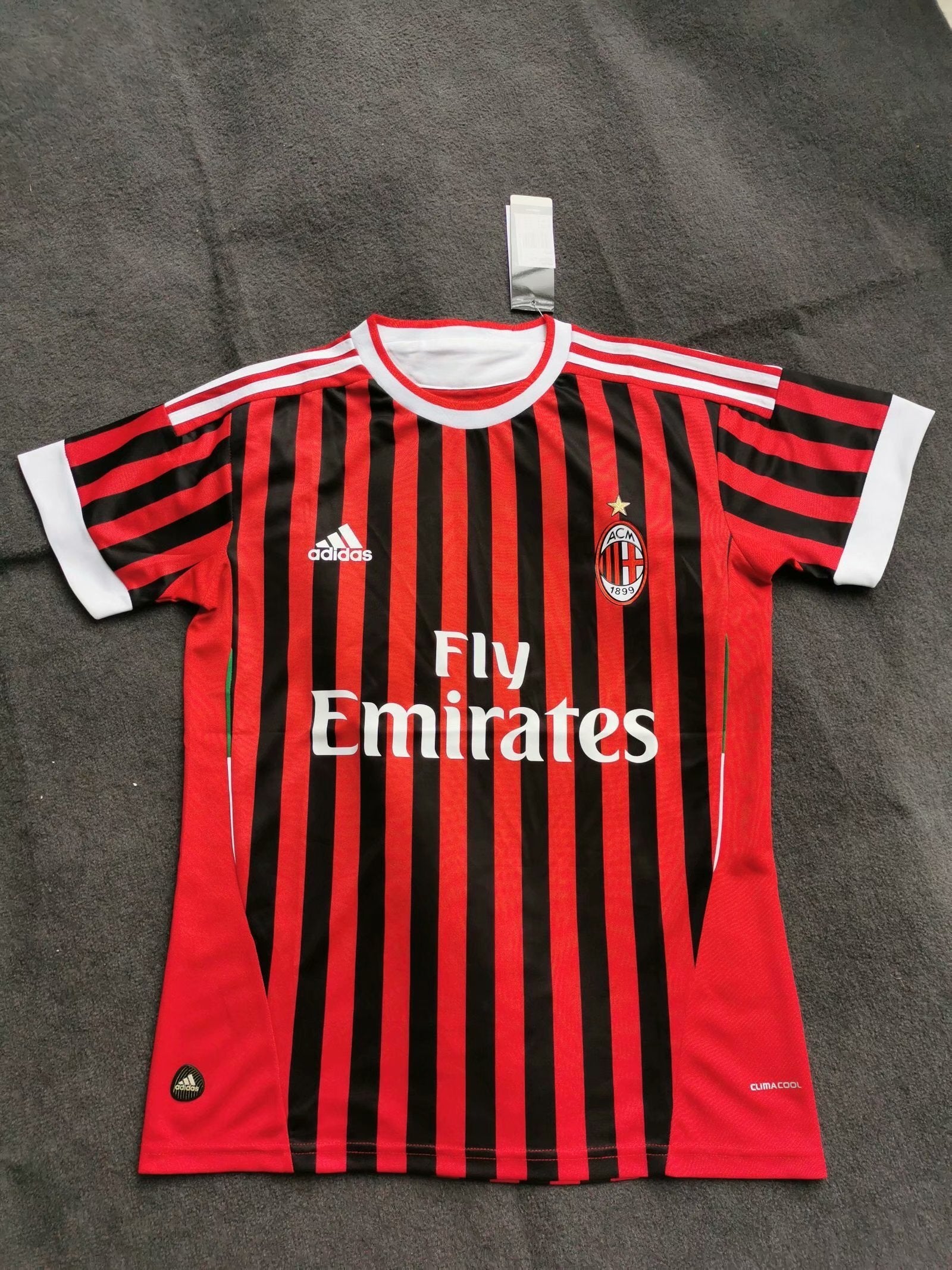 AC Milan 2011/12 - Retro